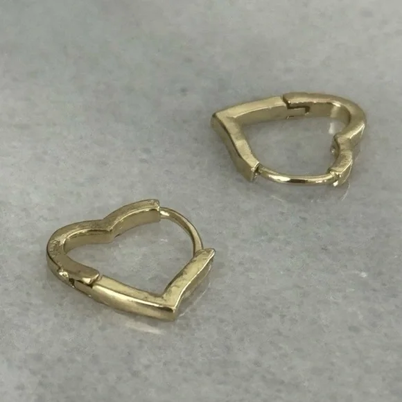 Gold Heart Shaped Huggie Hoop Earrings Brand New - Picture 3 of 5